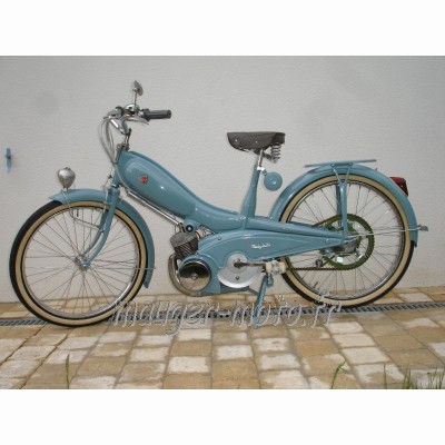 Motobécane AV17 de 1958 réplique