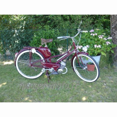 Motobécane AV32
