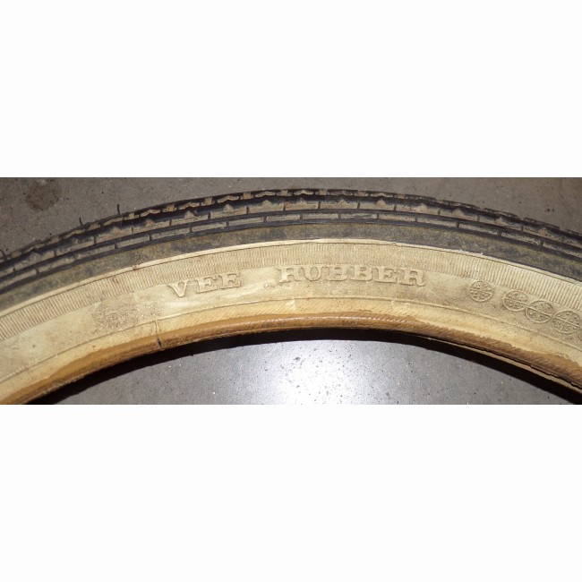 Pneu 18 x 1.75 x 2 (47-355) VeeRubber